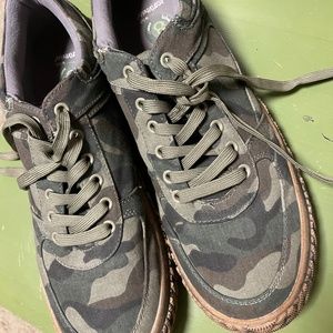 Camouflage Sneakers